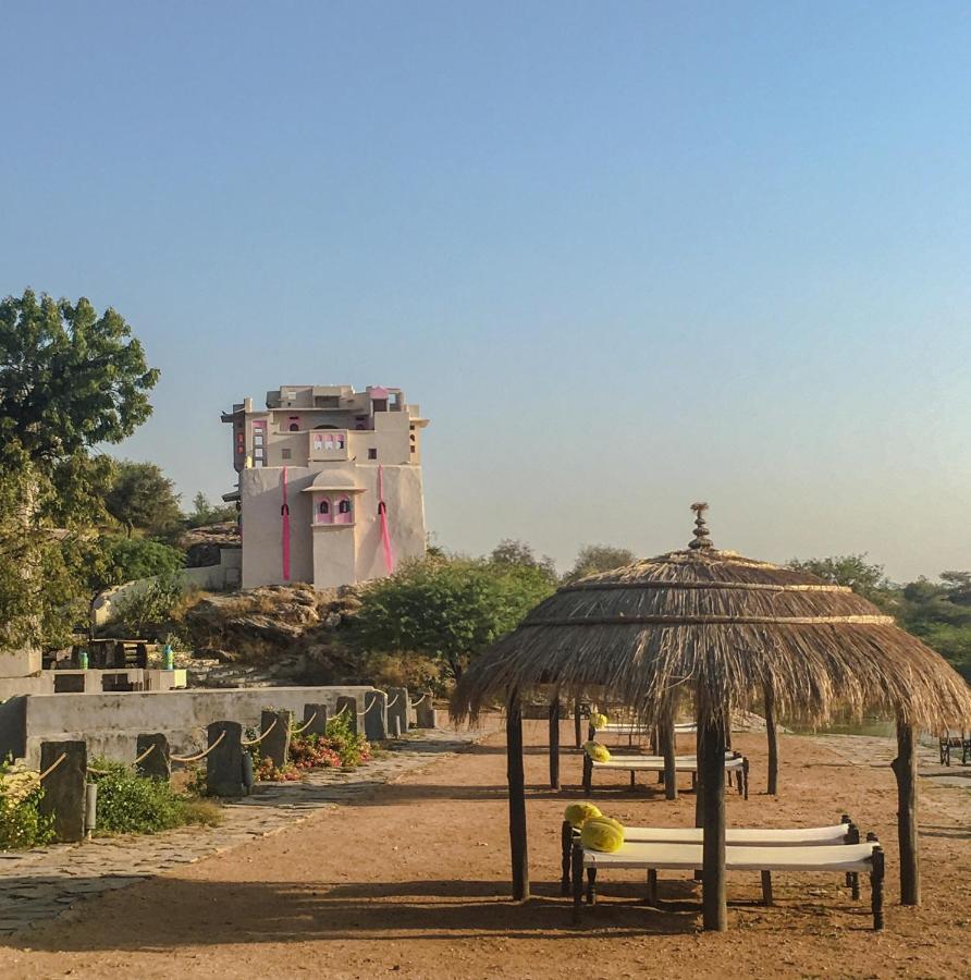 Brij Lakshman Sagar, Pali - Small Luxury Hotels Of The World Raipur  Extérieur photo